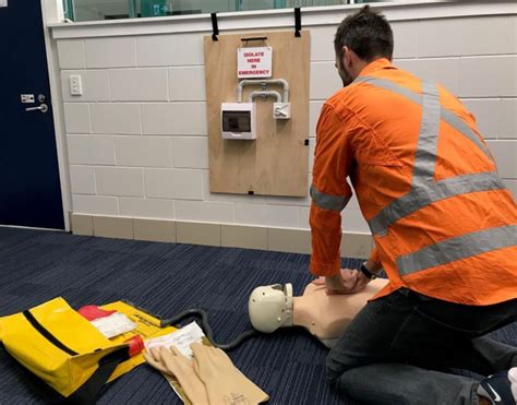 lvr cpr training brisbane|lvr cpr refresher online.